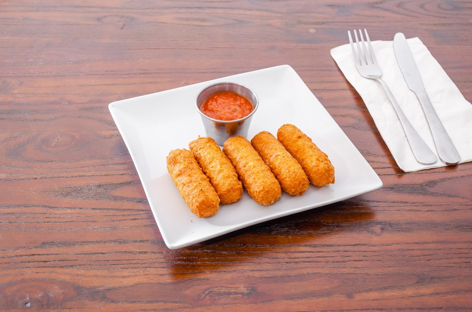 Mozzarella sticks appetizer at Gianna's Pizza & Catering, Warren NJ