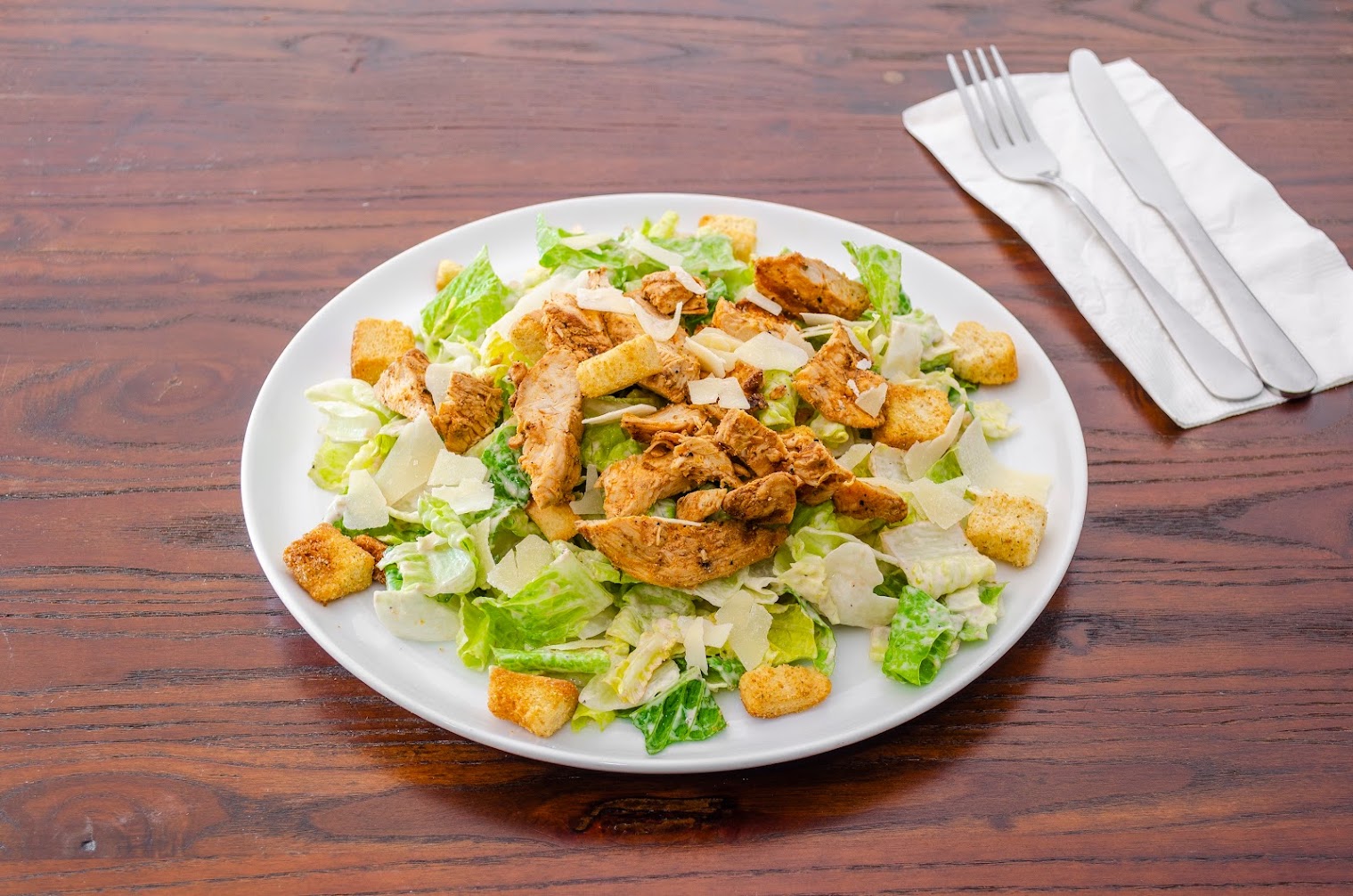 Fresh salads at Gianna's Pizza & Catering, Warren NJ